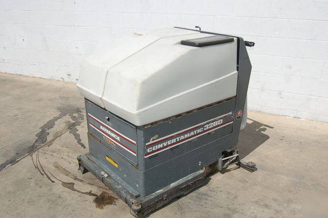 Advance-convertamatic 32BD-nubattery-floor scrubber-gur