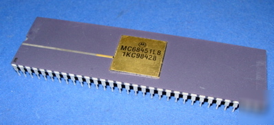 Cpu MC68451L8 motorola vintage ceramic gold