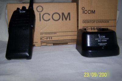 Icom f 11 portable 16 ch includes bc-146 standup ch