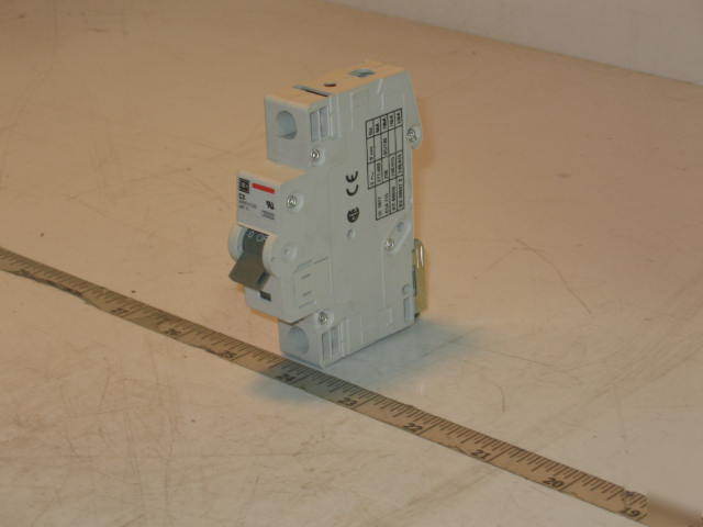 New cutler-hammer 5 amp circuit breaker WMS1C05