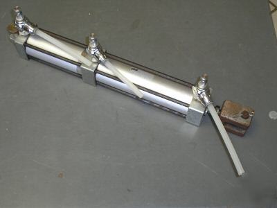 Phd pneumatic cylinder bimba check/reducer quick connec