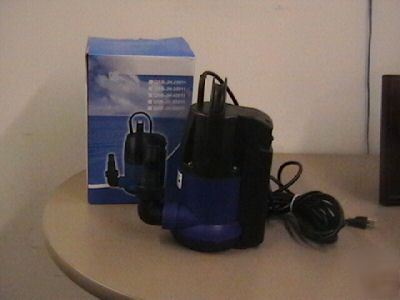 New * in box* 1/4 hp submersible sump pump