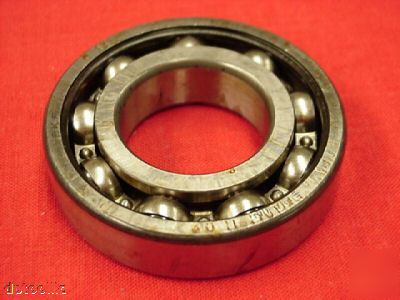 New skf deep groove radial ball bearing 6207-jem