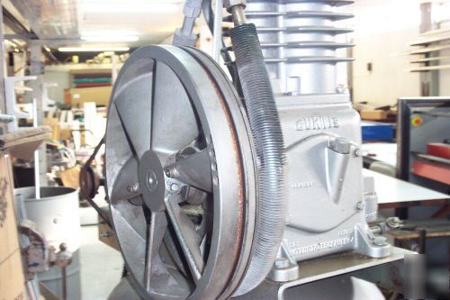 Air compressor 5 horse curtis industrial model 