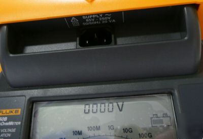 New fluke 1550B megohm meter meg ohm 1550