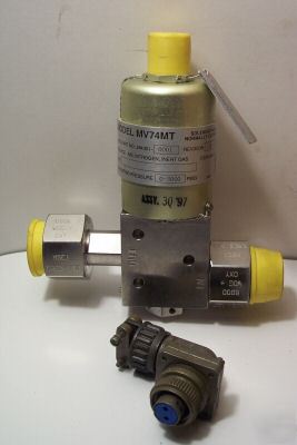 New lot of 12 marotta MV74MT solenoid valves free sh 