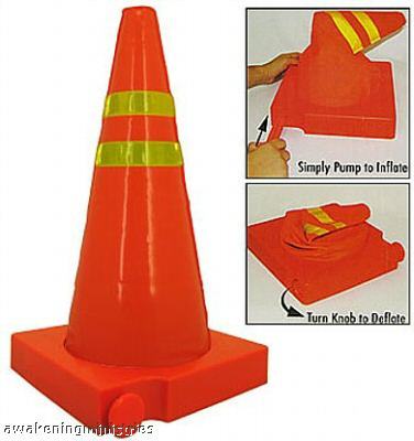New style auto collapsible light-up traffic cone 