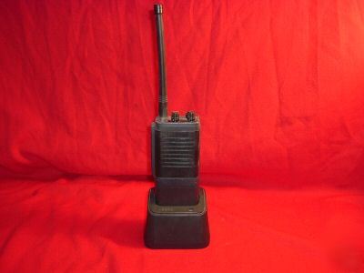 Maxon SP2550 vhf 5 watt 10 ch handheld