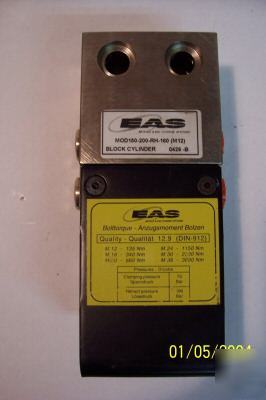 New 1 eas mod 150-200-rh-160(M12) block cylinder 0426-b