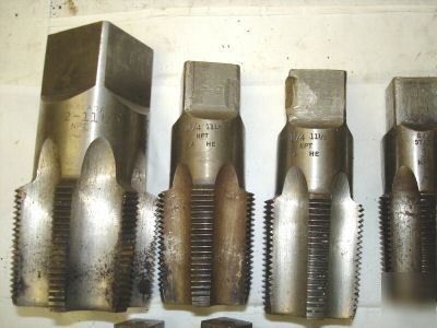 Set of 7 npt - pipe taps