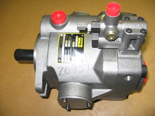 New parker variable volume piston pump PVP2330RM21 