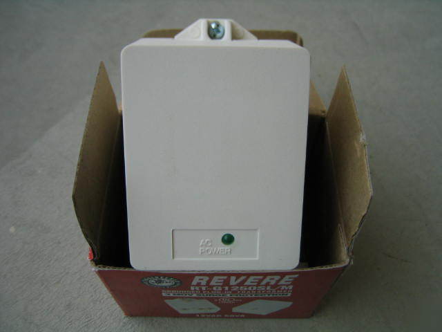 Revere grounded plug-in transformer 12VAC 50VA