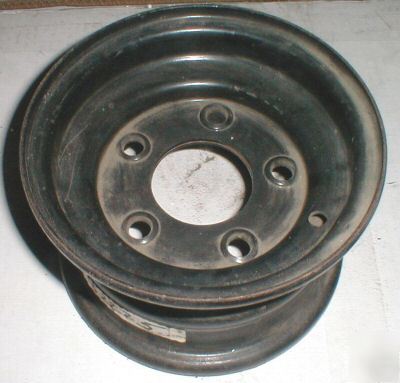 Tennant industrial part # 82225 rim 08.0 x 4.50 4.5