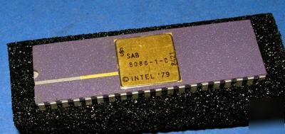 New cpu SAB8086-1-c siemens vintage ceramic rare gold