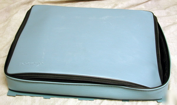 Tektronix 063-2028-00 scope accessory pouch