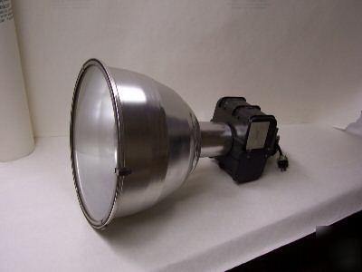 Hi-tek high bay 400W metal halide light fixtures +bulbs