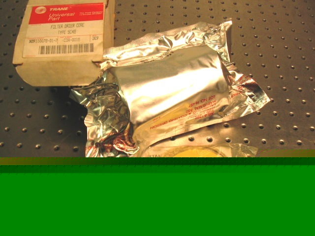 New T29009 trane SC48 filter drier core * *