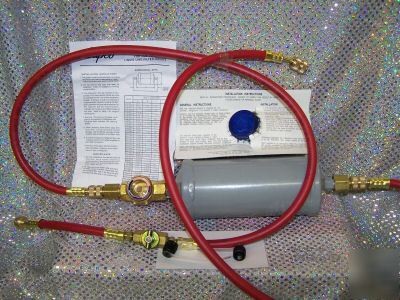 Refrigerant recycle kit with hoses and sight glass