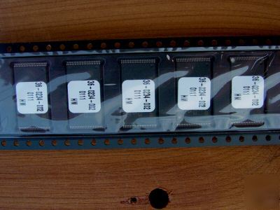 A lot of 5 units flash memory ic M29W008AB90N1