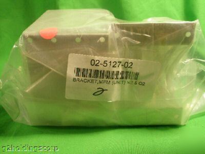 Bracket. mfm (unit) N2 & O2 02-5127-02