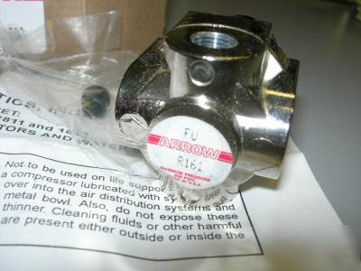 New in box arrow R161 regulator w/instructions 