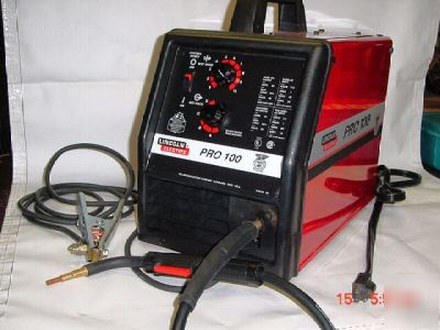 New lincoln mig welder K1473-1 gasless $30 shipping