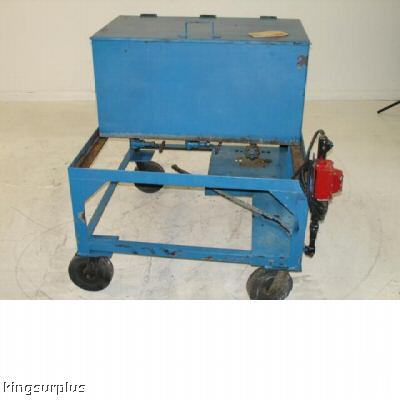Portable lapping oil tank w pump on cart