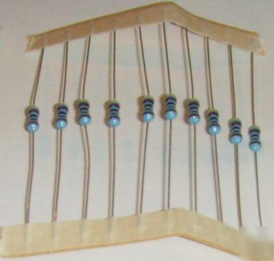 3.9K 1% 0.25W metal film resistor (10@20P / 60@99P)