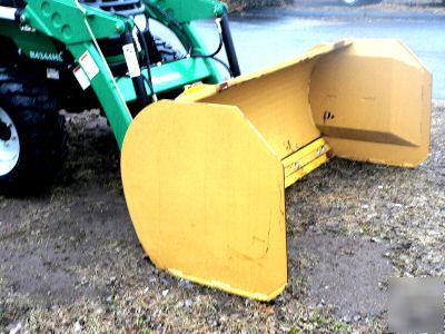 Snow pusher 4 tractor loader, skidsteer or backhoe 6 '