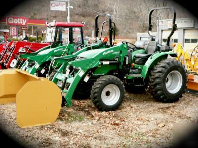 Snow pusher 4 tractor loader, skidsteer or backhoe 6 '