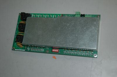 New carrier utec CEPL130399-02 chiller board 