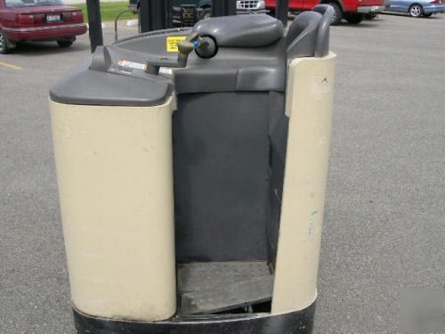 Used crown rc model electric forklift