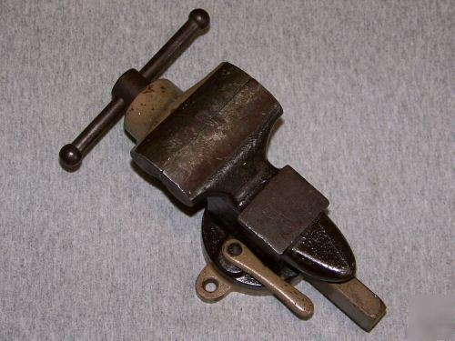 Vintage shapleigh's vise pipe anvil blacksmith old 