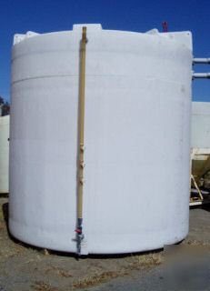 Tank, 5,000 gallon, pe, 9-1/2' x 9-1/2', fb/ft, snyder,