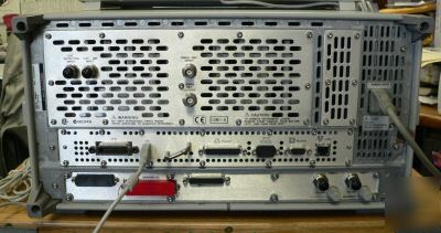 E8358A 300 khz - 9 ghz network analyzer opt 010 & 015