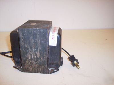 Magnetek triad autoformer transformer 230V