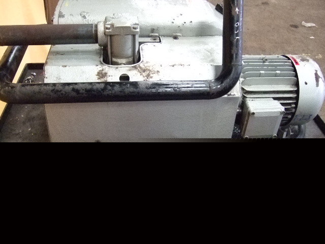 Busch vacuum pump 250-132 system