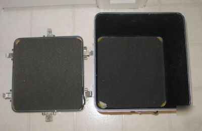 Ecs composties equipment airline hard shell transit cas