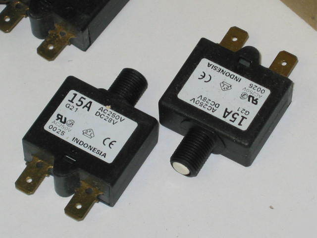 Eta 1POLE 15AMP circuit brkr 1658-G21-02-P10-15A QTY773