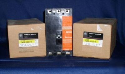 New ge #TMQD32200 3P/240V/200AMP circ breaker in box