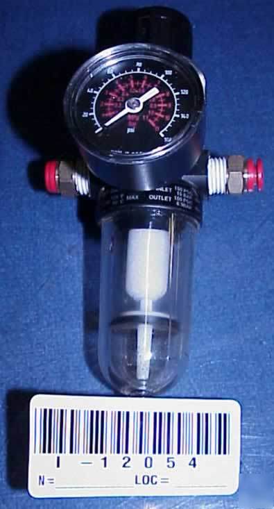 Norgren model B07 202-A1KA inline air pressure regulat