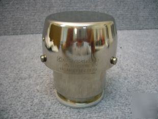 Sanitary stainless steel tank vent