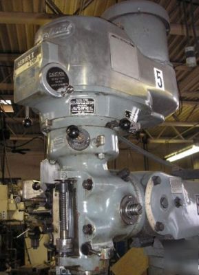 Bridgeport series i vertical knee mill 