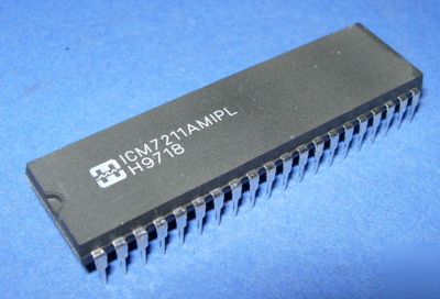 New lsi ICM7211AMIPL harris 40-pin 