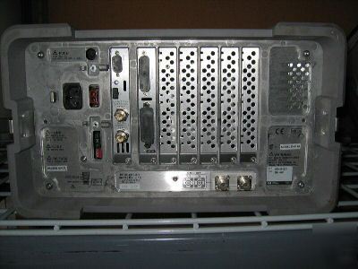 Agilent EE4411- eas-L1500A spectrum analyzer