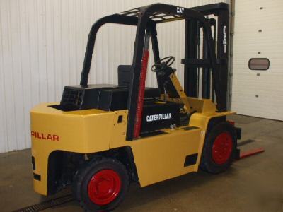 Caterpillar V80E diesel forklift w/ air tires, 12' lift