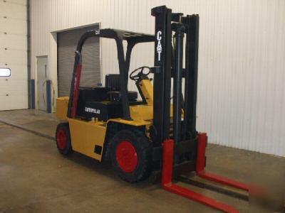 Caterpillar V80E diesel forklift w/ air tires, 12' lift