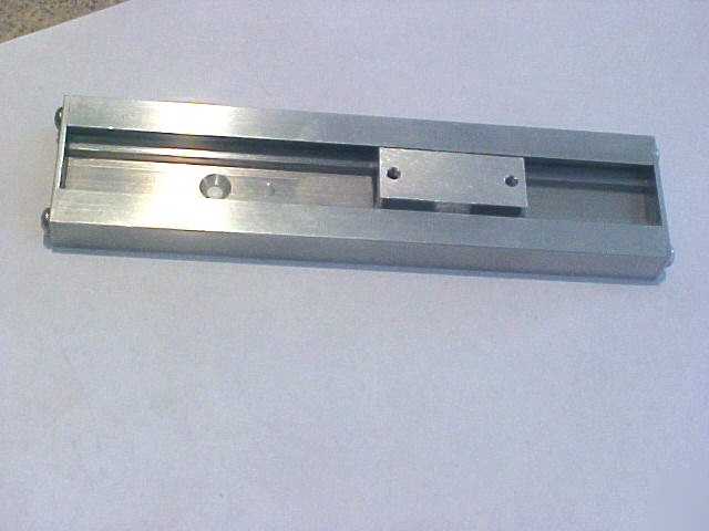 UnislideÂ® velmex A15- free sliding assy linear dovetail