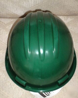 New green bullard 1992 hard hat model 5100 suspension
