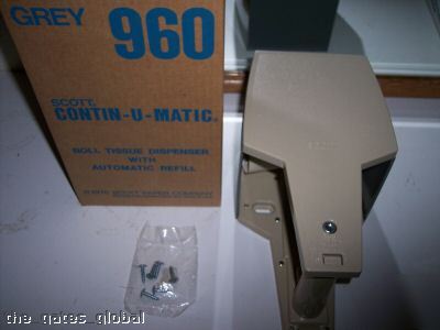 Scott contin-u-matic #960 grey tissue dispenser refill